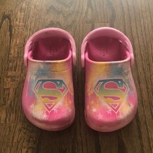 Supergirl crocs, toddler girl size C7